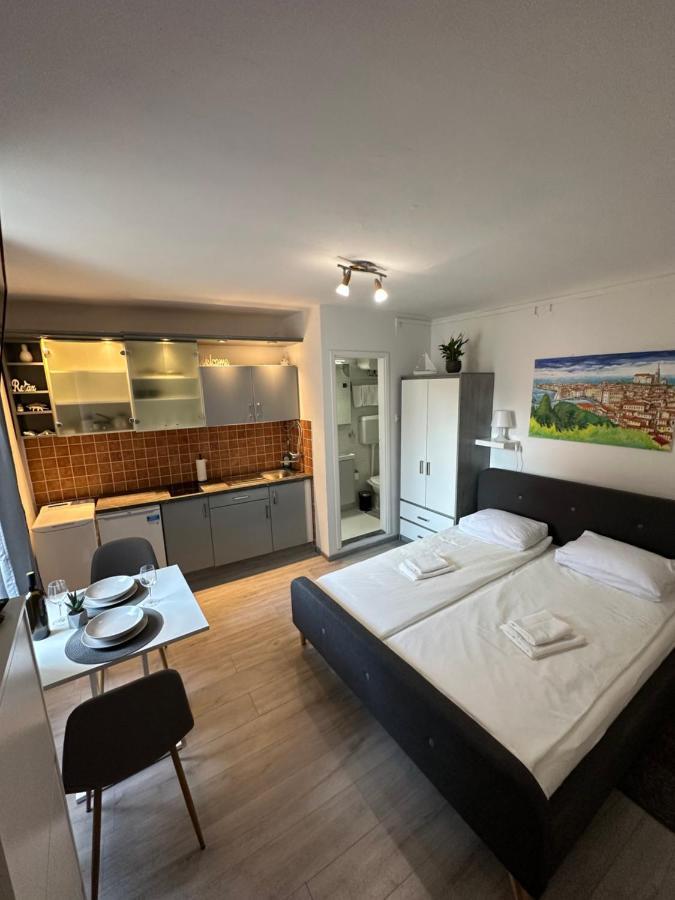 Apartment Rafael Piran Exteriör bild