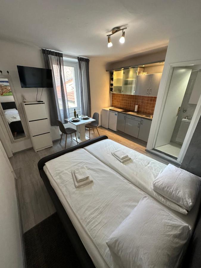 Apartment Rafael Piran Exteriör bild